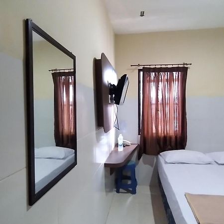 Golden Inn Ambon Exterior foto